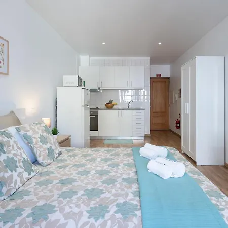 Enchanting Unique Flat - Ace Location Apartman *