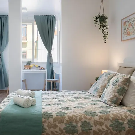 Enchanting Unique Flat - Ace Location * Porto