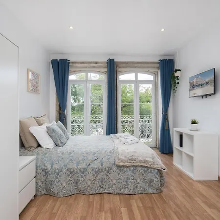 Enchanting Unique Flat - Ace Location Apartman *